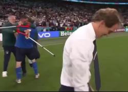 Abbraccio Mancini e Vialli dopo la vittoria agli Europei: IL VIDEO