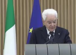 Ucraina, Mattarella attacca Trump: &ldquo;Aggressione contro l'Europa e la libert&agrave;&rdquo;, e su Putin: "Confini in Ue ridefiniti con forza" - VIDEO