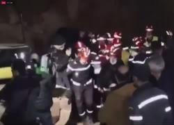 Marocco: Ryan, il bimbo caduto nel pozzo è morto dopo essere stato estratto dai soccorritori VIDEO