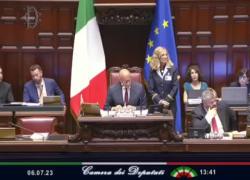 Commissione Covid, Buonguerrieri (FdI): "Green pass e lockdown scelte sbagliate, idem tachipirina e vigile attesa. Italiani costretti a vaccinarsi per lavorare" - VIDEO
