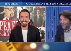 Otto e mezzo, Cacciari crea il gelo da Gruber: "Chi è Giambruno? Me ne hanno parlato ma non ne so nulla" - VIDEO