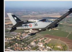 Sabaudia (LT), precipitato aereo T-260B del 70° Stormo dell’Aeronautica durante “missione addestrativa”, morti i 2 militari Simone Mettini e Lorenzo Nucheli - VIDEO