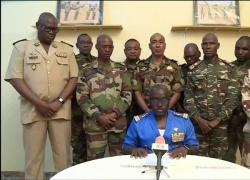 Golpe in Niger, i militari della guardia presidenziale: "Arrestato il presidente filo occidentale Bazoum" - VIDEO