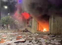 Marocco, GenZ in protesta per chiedere riforme su sanità e istruzione, oltre 200 feriti, 2 morti a Inezgane, disordini a Rabat e Casablanca - VIDEO