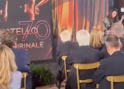 David di Donatello, Geppi Cucciari ironizza sul ministro della Cultura Giuli: "I suoi discorsi ascoltati al contrario migliorano" - VIDEO