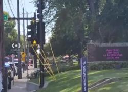 Minneapolis, sparatoria in una scuola cattolica durante la messa, morti due bambini di 8 e 10 anni, almeno 17 feriti, killer 20enne si suicida - VIDEO