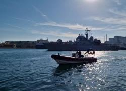 Nave Libra verso l'Albania con 40 migranti a bordo, verranno trasferiti nel Cpr di Gjader, è il quarto tentativo - VIDEO