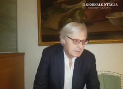 Sgarbi: "I napoletani e i meridionali non sono così stupidi da votare Conte o Di Maio pensando che gli diano ancora il RdC" -  VIDEO ESCLUSIVO