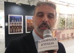 Luca Ranieri all'apertura di Mia Photo Fair BNP Paribas: "Quest'anno premiamo l'opera "Sciame di dirigibili" di H&eacute;ctor Zamora"
