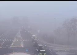 Protesta degli agricoltori, a Voghera centinaia di trattori in marcia lungo la "Camionale" verso il centro città - VIDEO