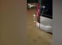 Nubifragio all'Isola d'Elba, caduti 65mm di pioggia in un'ora, alluvione a Portoferraio: salvate 28 persone nelle auto - VIDEO