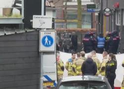 Paesi Bassi, terrorista "armato e con esplosivi", in ostaggio alcune persone in un bar a Ede, evacuate 150 case - VIDEO