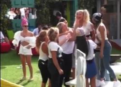 Gf Vip, Francesca Cipriani reazione choc e fuori controllo dopo il messaggio del fidanzato. VIDEO