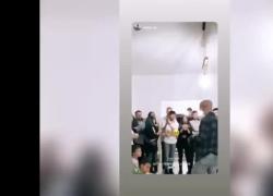 Valerio Scanu si sposa: la proposta di matrimonio a Luigi Calcara in mezzo ai loro amici - VIDEO