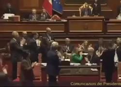La Russa, gaffe clamorosa in Senato con una collega straniera: "C'è ancora l'albanese?" - VIDEO