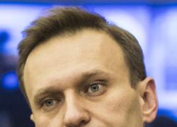 Caso Navalny: morto a 55 anni il medico che lo curò dall'avvelenamento