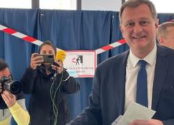 Chi è Louis Aliot, marito di Marine Le Pen: vita privata, età, figli