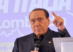 Berlusconi contro Zelensky, Ucraina: "Bacia le mani insanguinate di Putin e baratta la reputazione dell'Italia"