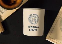 Natale è passato,  consumista e affarista. Per ritrovare quella Luce dentro di noi, adesso accendiamo una candela per il 2023