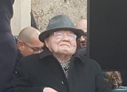 No Green pass a Milano, Montagnier: "Vaccino Covid dannoso. Riproduce reazioni avverse e favorisce diffusione del virus. Vaccinare i bambini è un crimine"