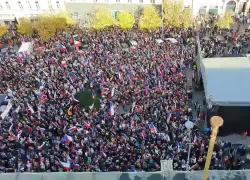 Praga, manifestazione in piazza sulla guerra in Ucraina: chiesta neutralità nel conflitto e l'acquisto di gas dalla Russia - VIDEO
