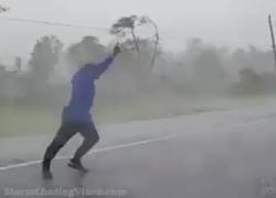 New York, uragano Ida spazza via anche le persone: il VIDEO impressionante