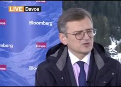 Ucraina, l'anatema di Kuleba contro USA e NATO: "Non mandano soldati, allora dateci più armi e più soldi per la guerra" - VIDEO