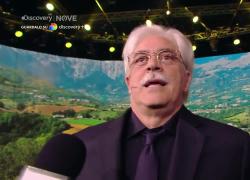 Fratelli di Crozza, Razzi: "Amico te lo dico da termo-autonomo, fatti uno scaldabagno di ca…i tuoi”