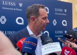 Guigues (Renault Italia): "Il pregiudizio rappresenta una causa del ritardo italiano sul piano di elettrificazione della mobilità"