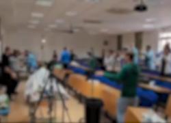 Medici legali ballano "Gioca Jouer" durante autopsia su cadavere all'Università di Malta, bufera sui social - VIDEO