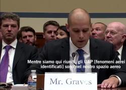Ufo, "governo USA insabbia informazioni su extraterrestri, hanno tecnologia avanzata", Congresso chiede la verità - VIDEO