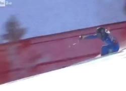 Sofia Goggia caduta oggi: il video dell'infortunio
