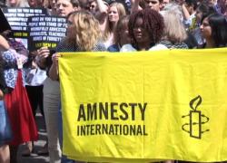 In Russia chiuse le sedi di Amnesty International e Human Rights Watch a Mosca. Le ong attaccano: "Raddoppieremo gli sforzi"