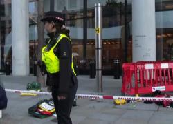 Londra, spari da una moto contro ristorante a Dalston, colpita bimba di 9 anni in fin di vita, ferite altre 3 persone