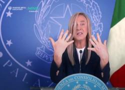 Crozza Meloni: "Cari fluidi di sinistra, vi siete presi Sanremo: con Lombardia e Lazio mi sono presa tutta l'Italia" - VIDEO