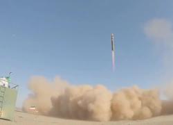 Iran, a Teheran la vetrina missilistica mostra il potenziamento rapido delle capacità missilistiche della Repubblica islamica