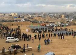 Gaza, Hamas riconsegna corpo del 16° ostaggio israeliano, poi smentisce Tel Aviv: "Non conosciamo la posizione di tutte le salme"