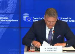 Dazi, commissario al commercio Ue Sefcovic: “Pronta offerta da 50 mld a Trump per acquisto gnl e prodotti agricoli, ma tolga tariffe del 10%”