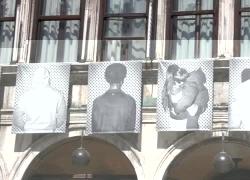 The Human Safety Net, 100 ritratti di rifugiati in piazza San Marco