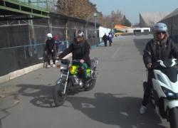 Teheran, le bikers iraniane che sfidano leggi e pregiudizi