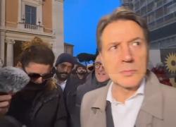 Iran, Conte: il centrodestra? Qui in piazza non c'&egrave;