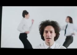 Al cinema il biopic "Franco Battiato. Il lungo viaggio"