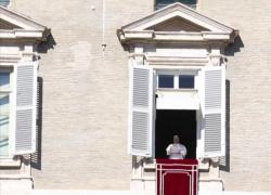 Ucraina, il Papa: 4 anni di distruzione e sofferenze indicibili