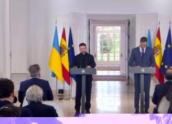 Zelensky a Madrid, Sanchez: "Niente pu&ograve; farci dimenticare l'Ucraina"