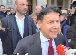 Carburanti, Conte: decretino presa in giro, serve solo per referendum