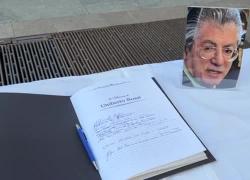 Maratona referendum centrodestra diventa momento di ricordo per Bossi