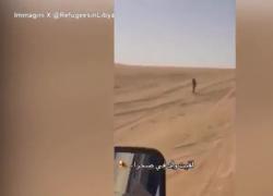 Sahara, bambina abbandonata nel deserto, la piccola trovata da Refugees in Libya vicino al confine con il Ciad - VIDEO