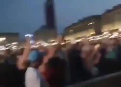"No paura day": migliaia in piazza a Torino contro le restrizioni VIDEO