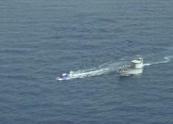 Migranti, spari e bastoni contro i barconi: il video-denuncia choc della Sea Watch