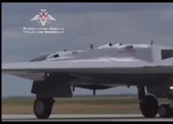 Guerra in Ucraina: il nuovo drone invisibile russo Okhotnik (19 m di apertura alare) impiegato nell'oblast di Sumy, secondo fonti turche - VIDEO